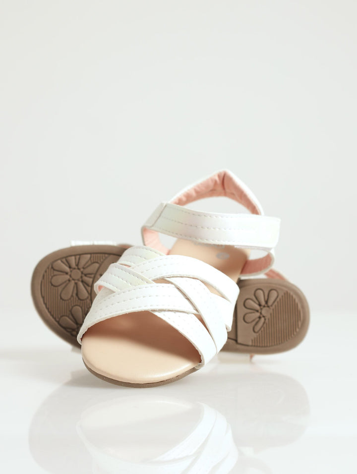 Pre-Girls Crossover Sandal - White