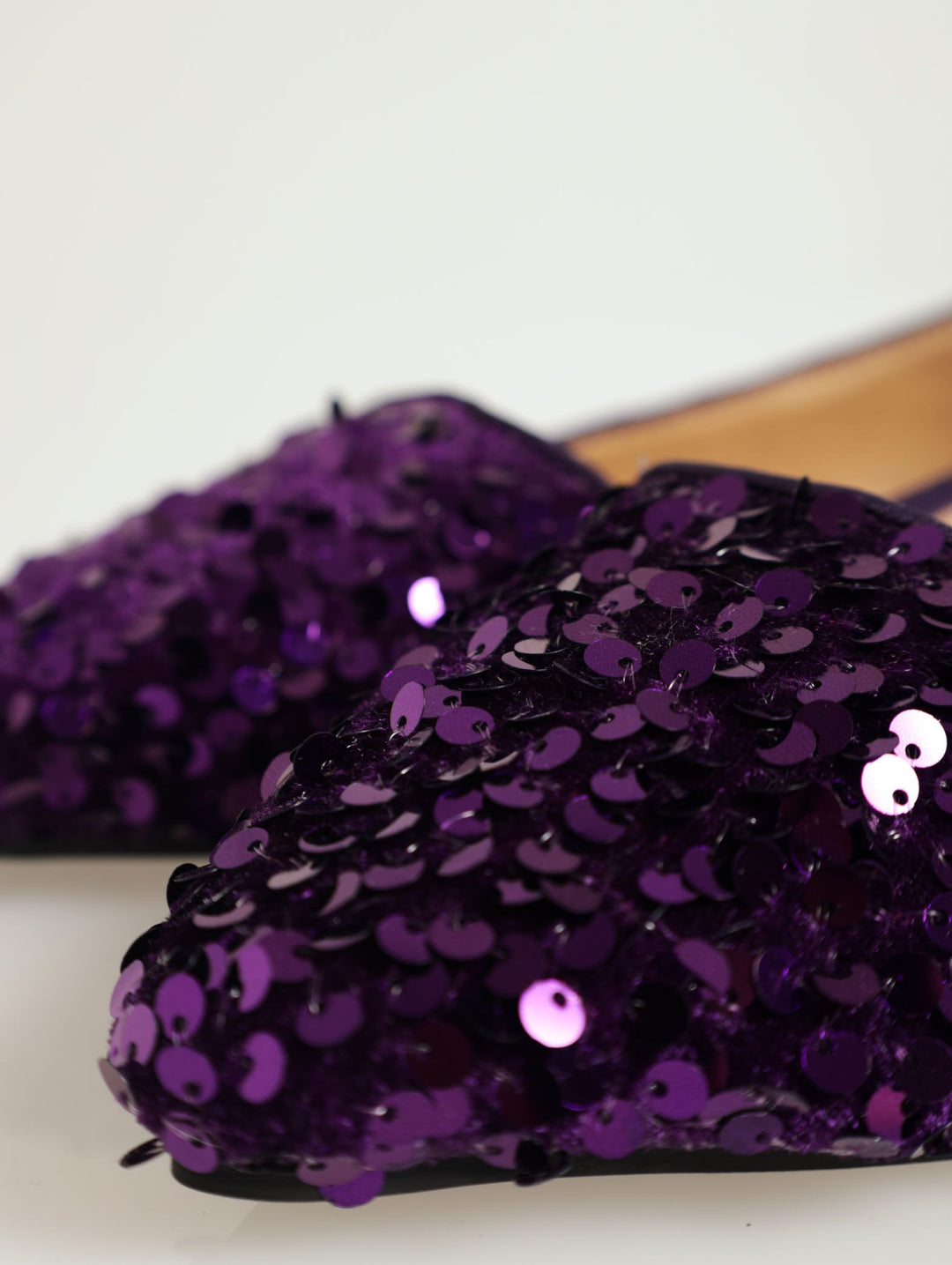 Sequined Pointy Pump - Lilac