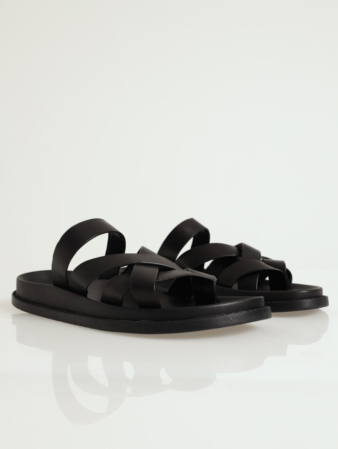 Leather Strappy Sandal - Black