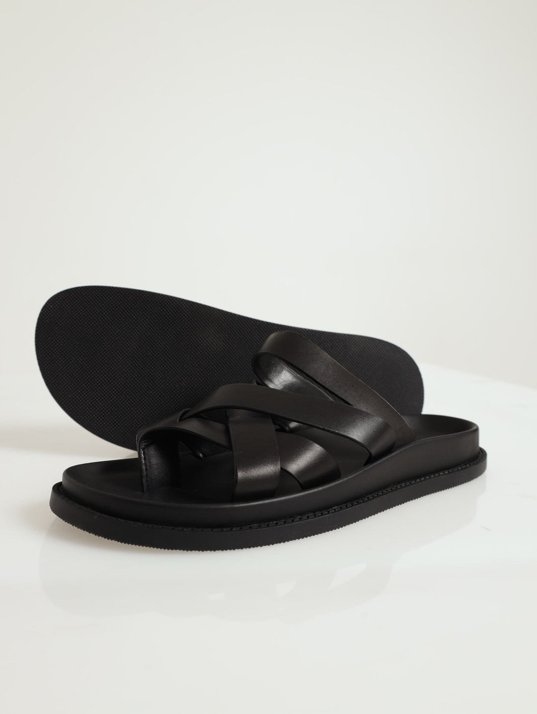 Leather Strappy Sandal - Black