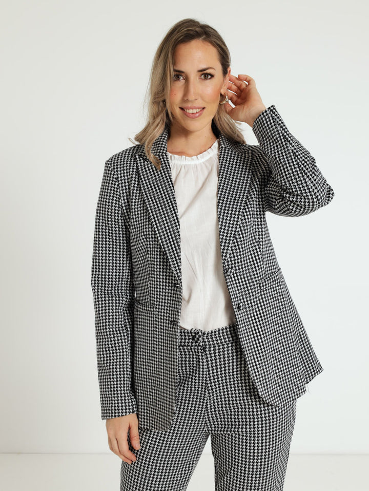 2 Button Welt Pocket Blazer - Black/White
