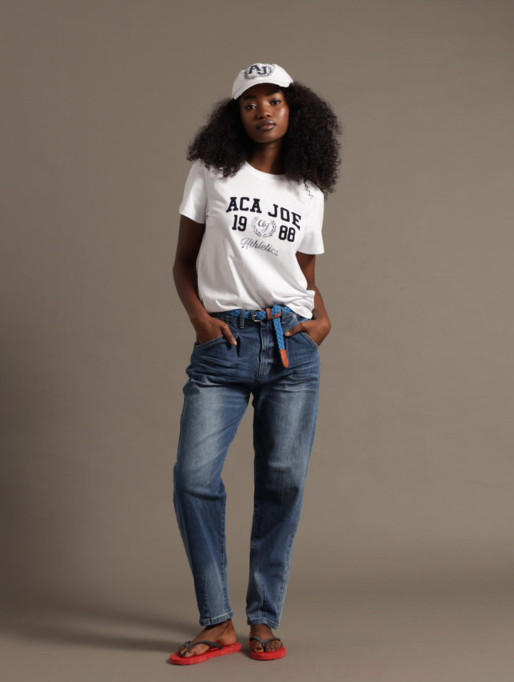 Mom Denim Jeans - Medium Wash