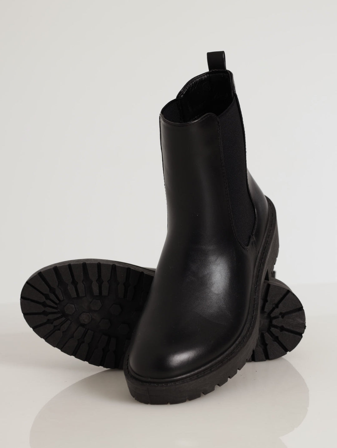 Ladies Chunky Ankle Chelsea Boot - Black