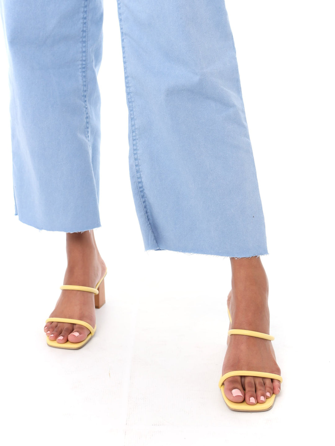 Ladies Tubular Double Strap Mid Wood Block Heel - Light Yellow