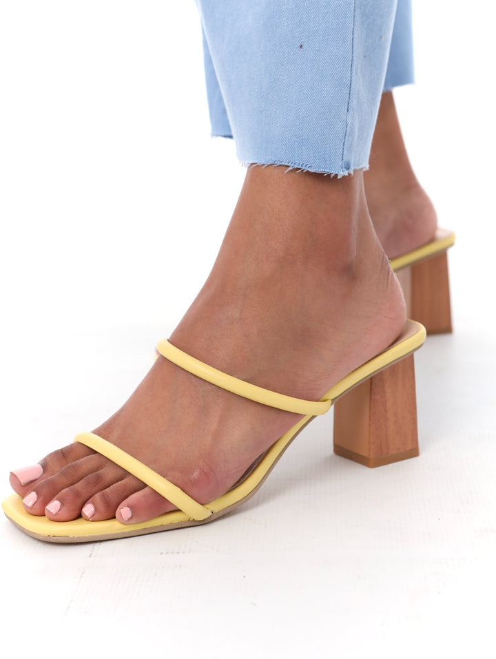 Ladies Tubular Double Strap Mid Wood Block Heel - Light Yellow