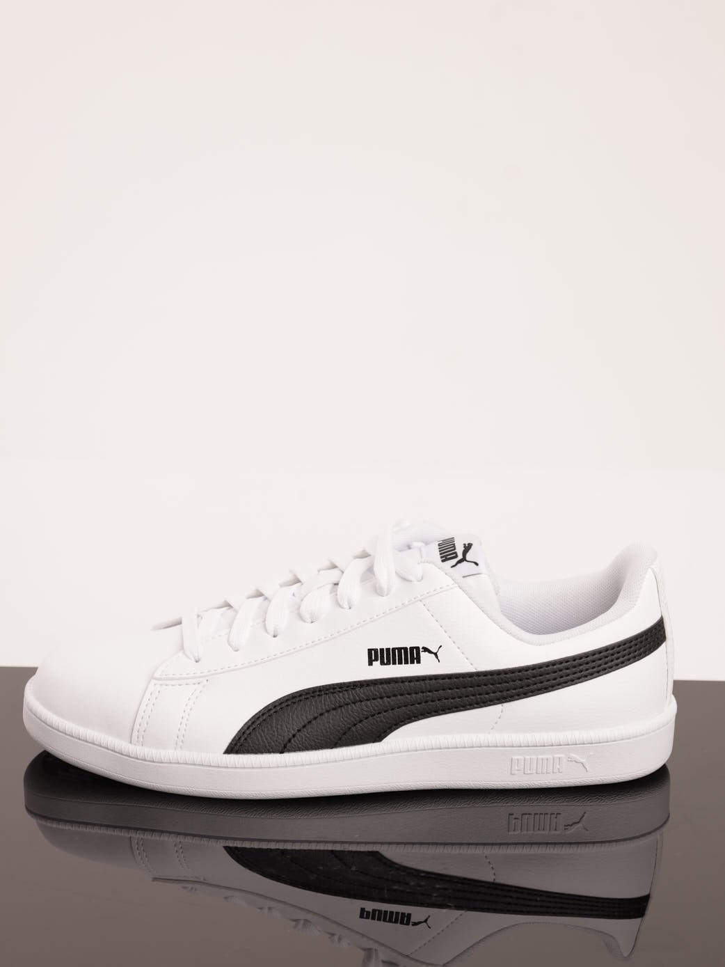 Men's Up Sneaker - White/Black