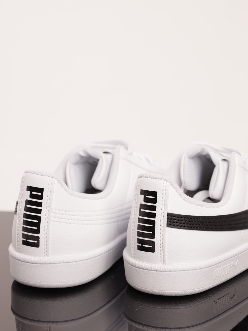 Men's Up Sneaker - White/Black