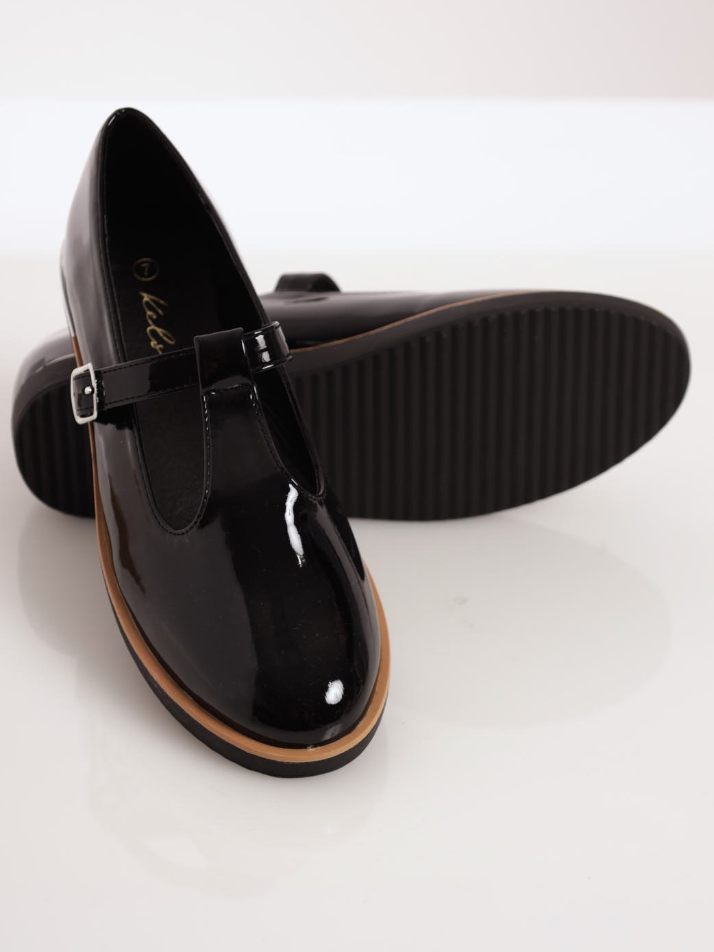 Ladies Mary Jane Platform Shoe - Black