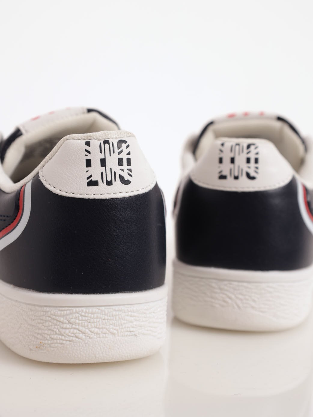 Men's Panelled PU Sneaker - Navy