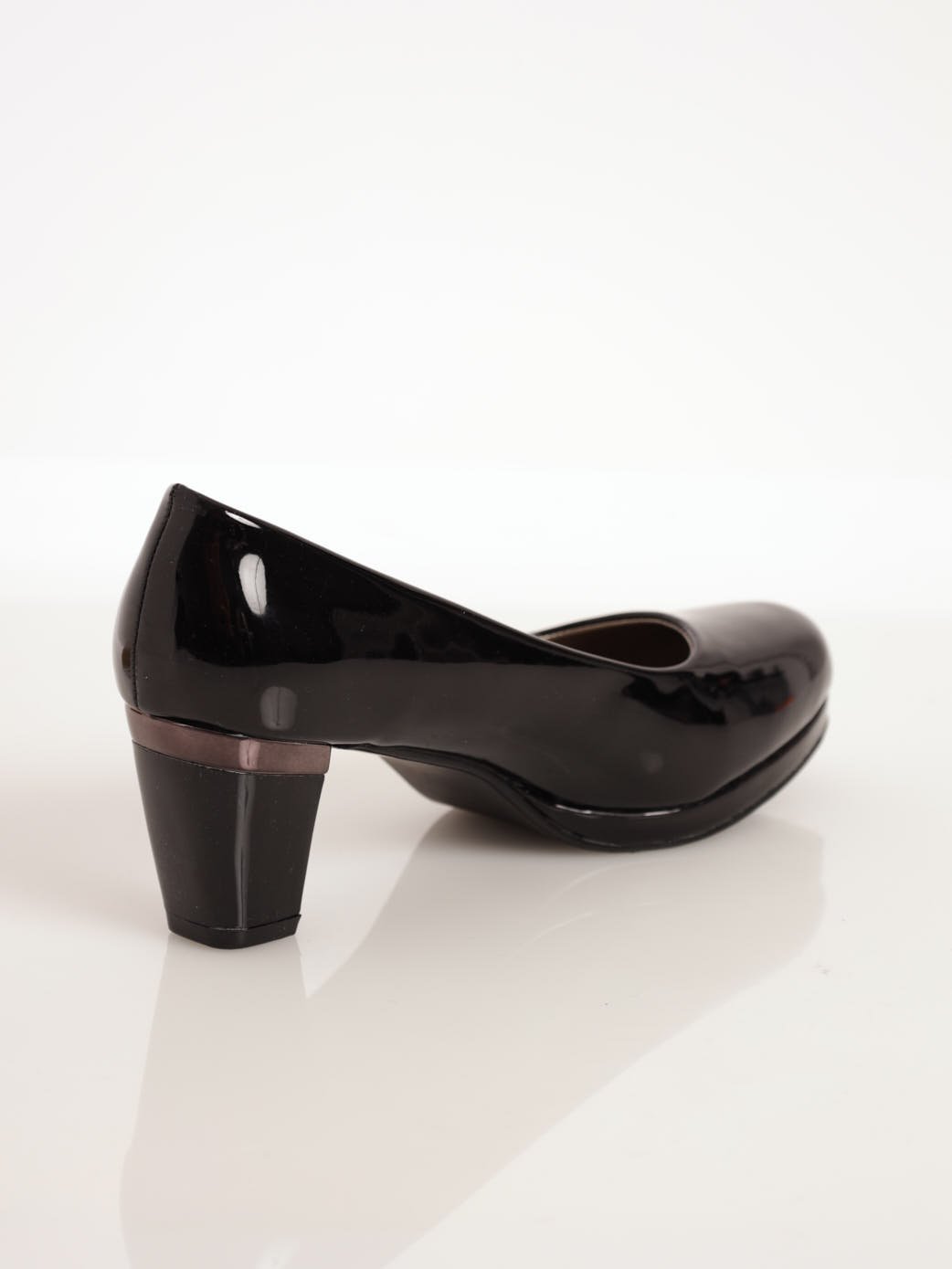 Ladies Patent Block Heel Court Shoe - Black