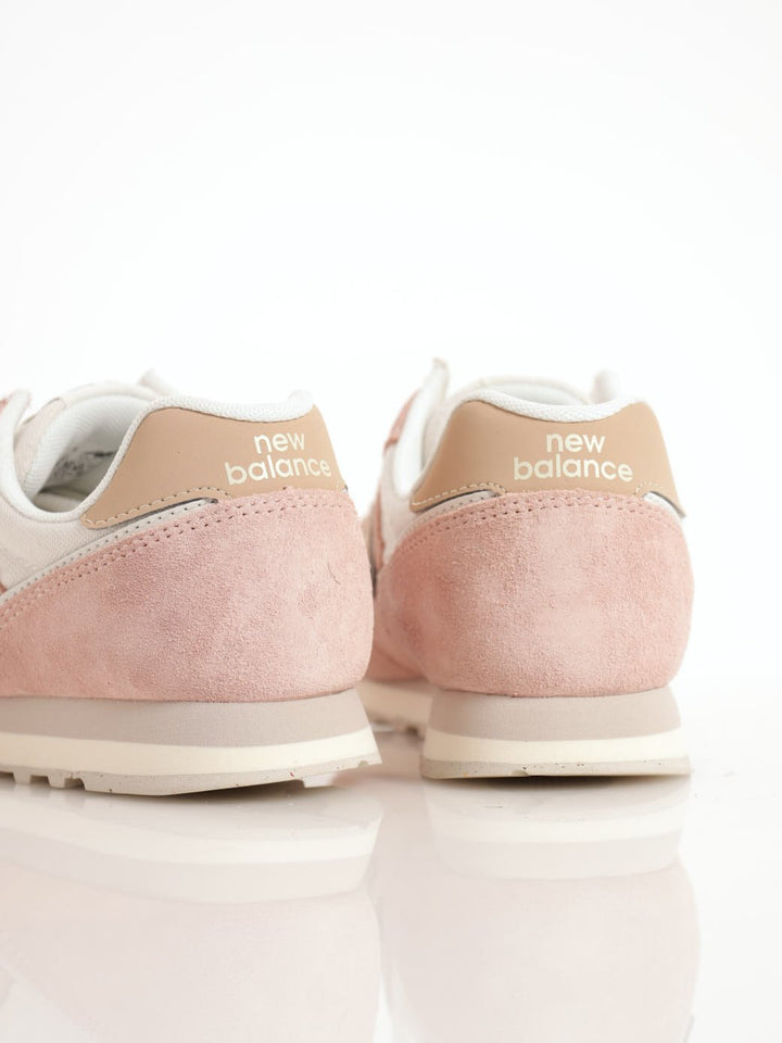 Ladies 379 V2 Sneaker - Light Pink