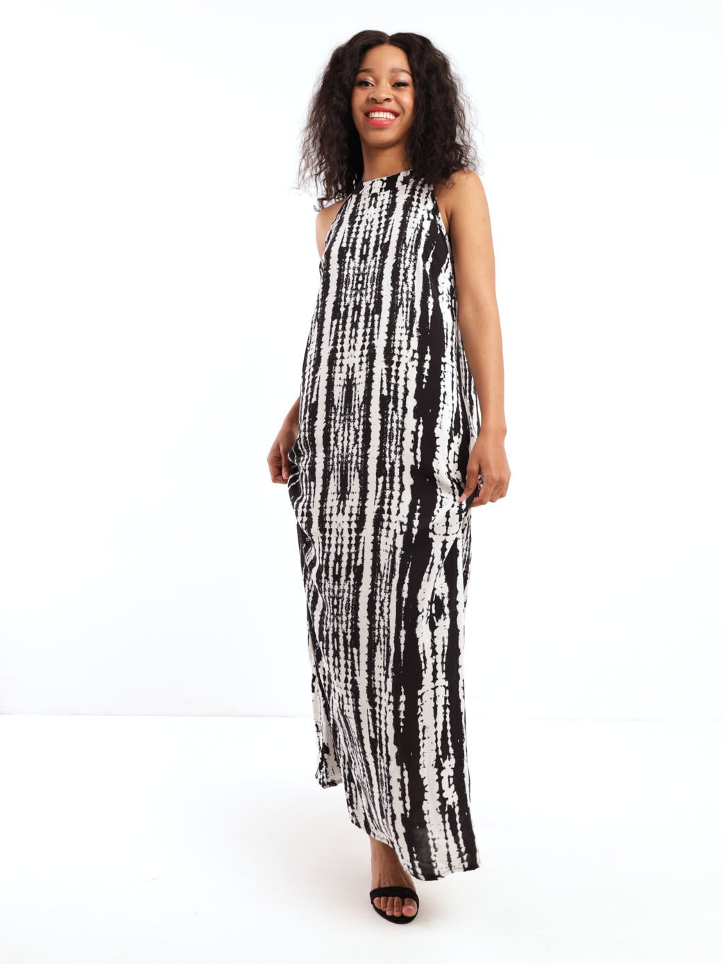 Ladies Sleeveless Halter Neck Maxi Dress - Black/White