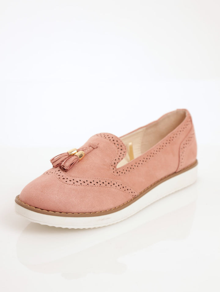 Ladies Albert Cut Shoe With Tassel And Laser-Cut Detail - Blush