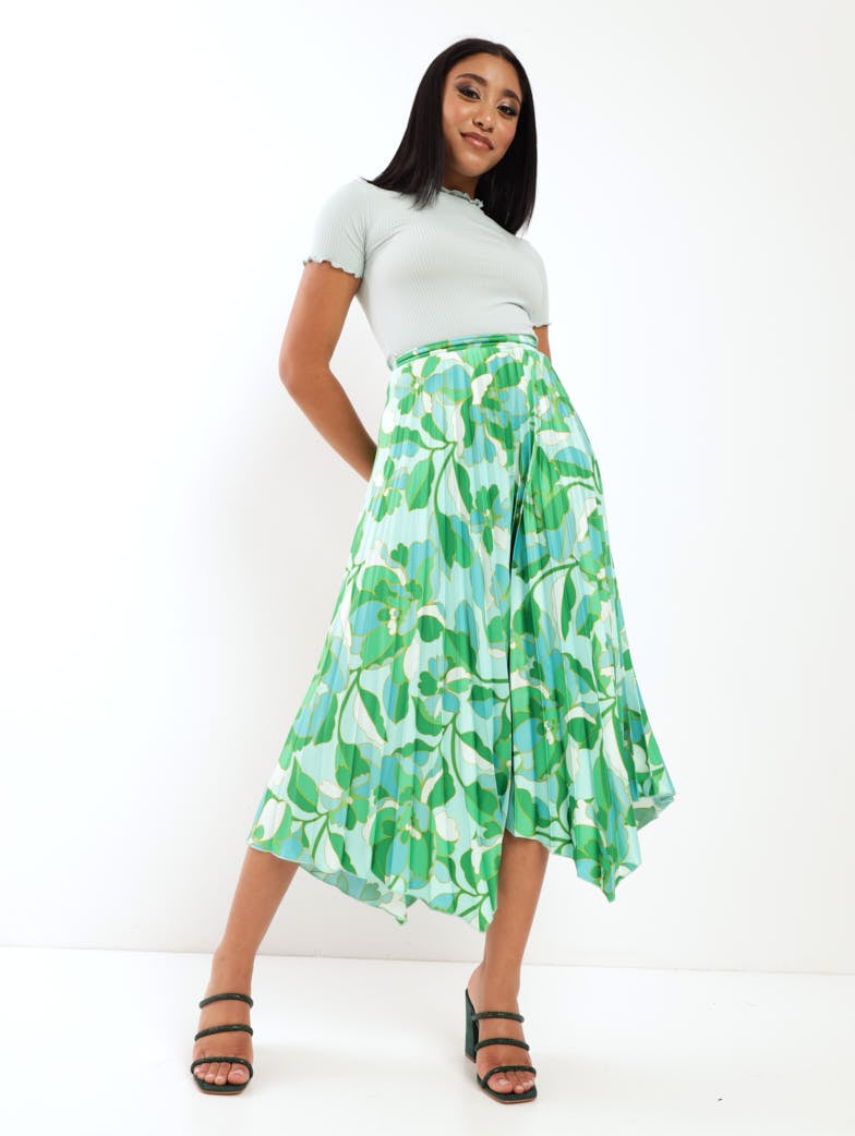 Ladies Asymmetric Printed Pleated Skirt