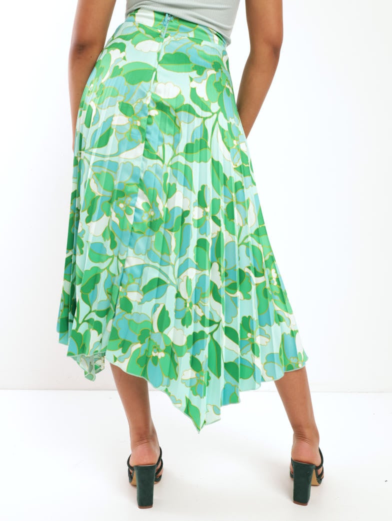Ladies Asymmetric Printed Pleated Skirt