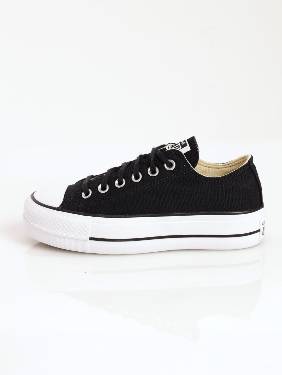 Ladies Chuck Taylor All Star Canvas Platform Ox Sneaker - Black