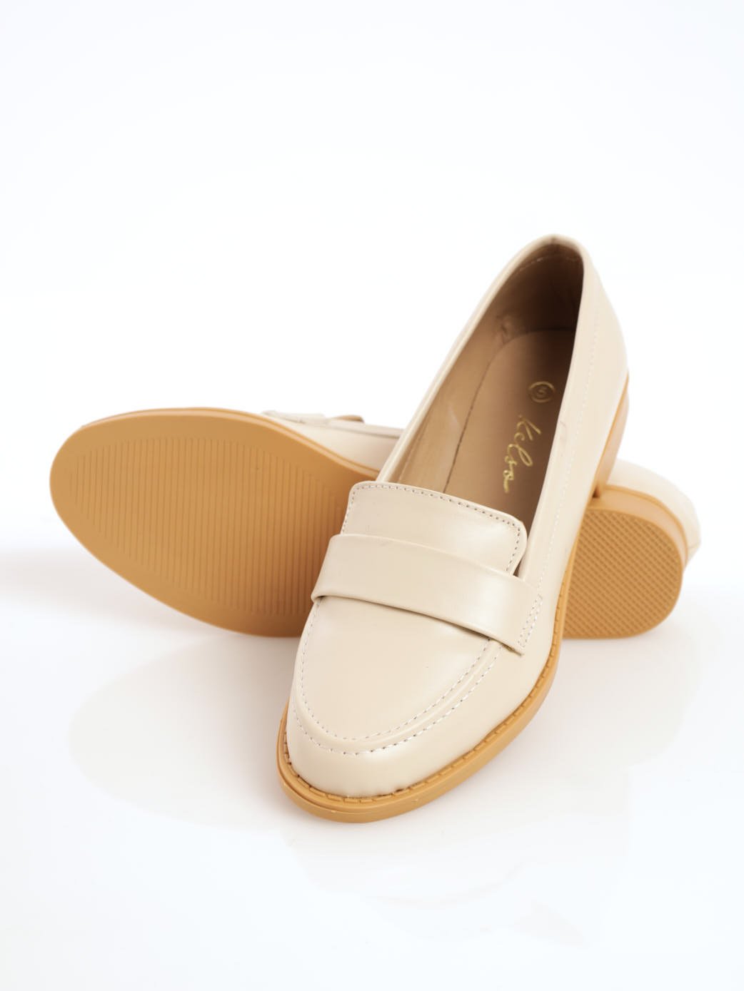 Ladies Penny Moccasin Loafer - Beige