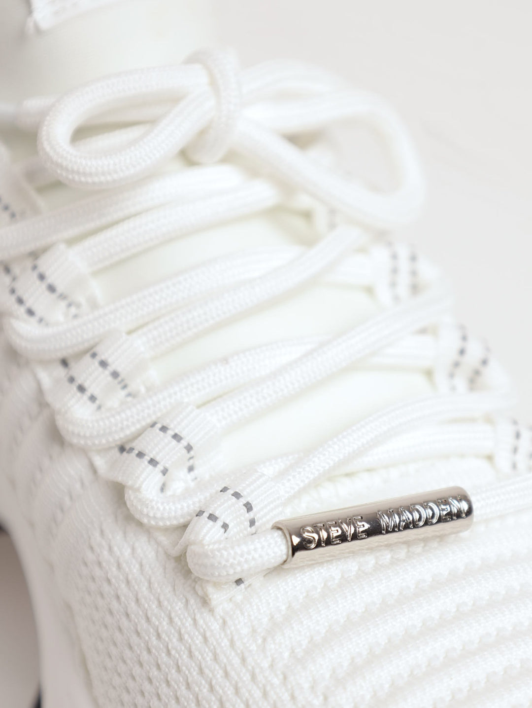 Ladies Mac 2 Sneaker - White