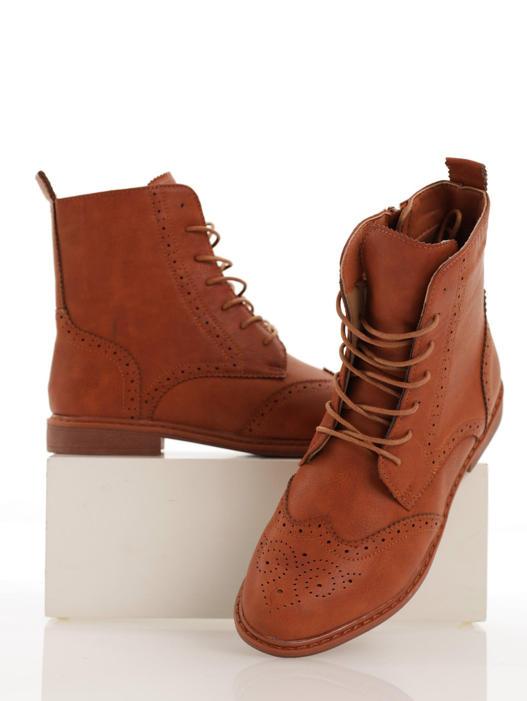 Ladies Flat Brogue Lace-Up Boot - Tan