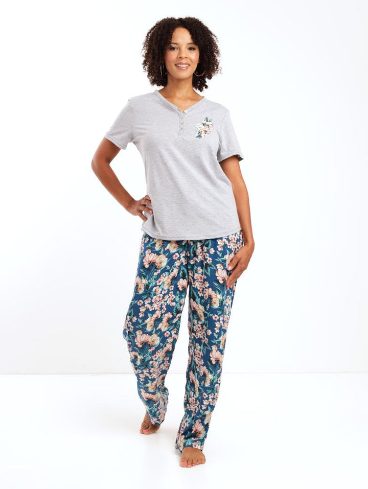 Ladies Classic Floral Henley Sleepwear