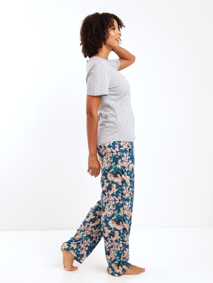 Ladies Classic Floral Henley Sleepwear