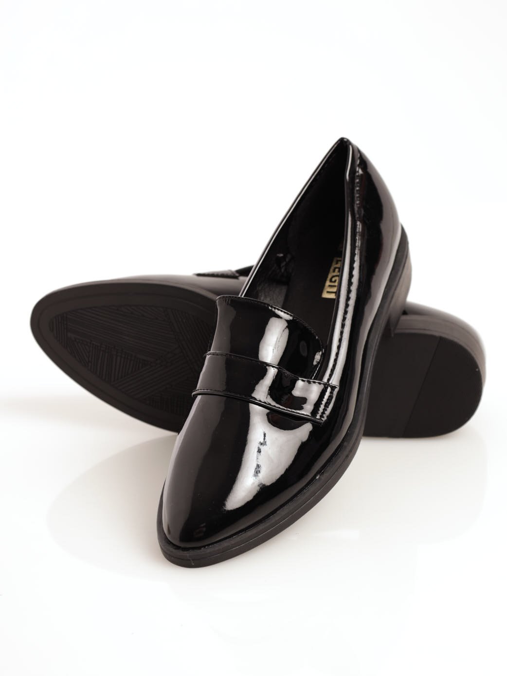 Ladies Pointed Toe Loafer - Black