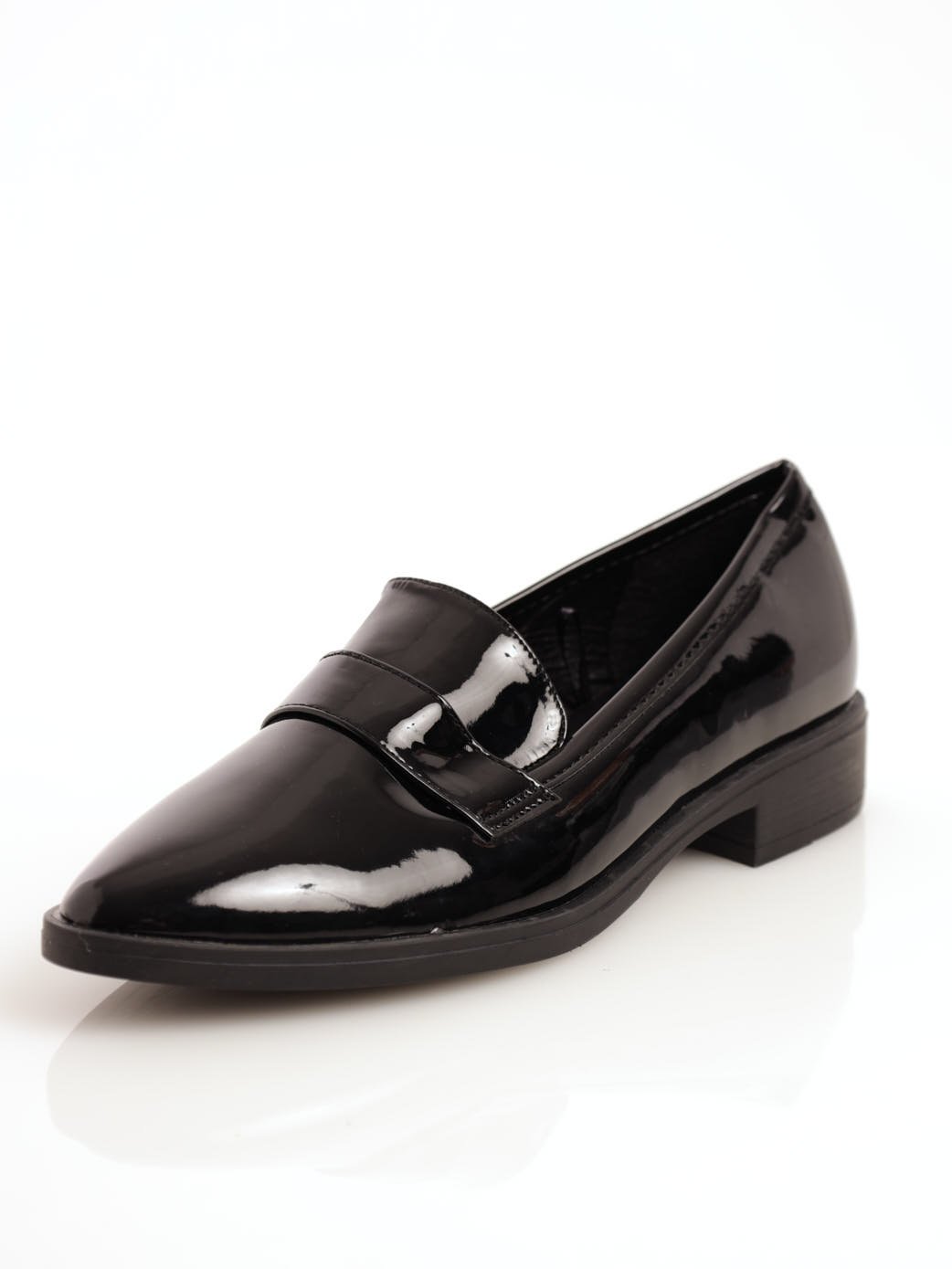Ladies Pointed Toe Loafer - Black