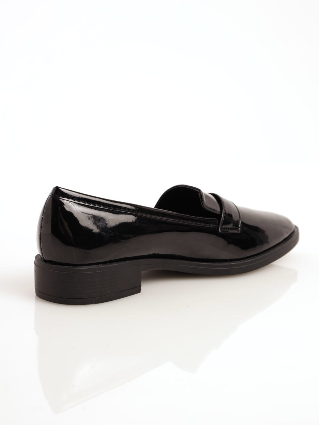 Ladies Pointed Toe Loafer - Black