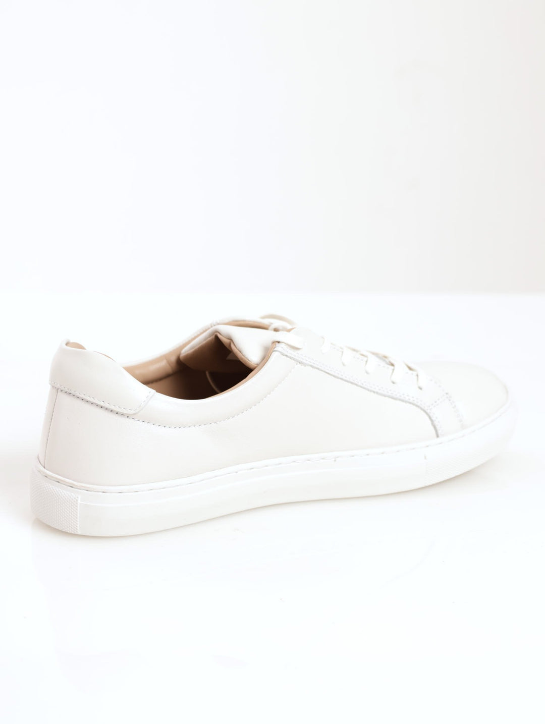 Men's Classic Tennis Sneaker - White