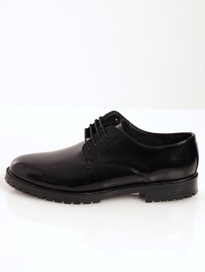 Men's Lace-Up Hi-Shine Derby Shoe With Chunky Sole - Black