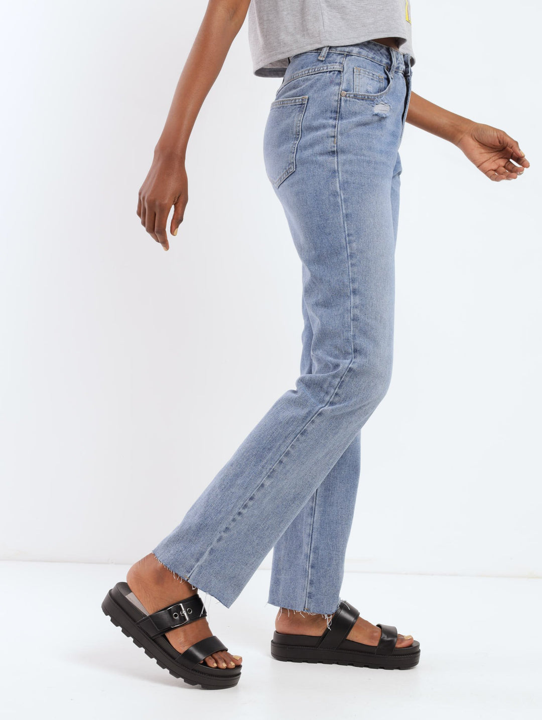 Ladies Stonewash Hi-Waist Straightleg Long Denim Jean