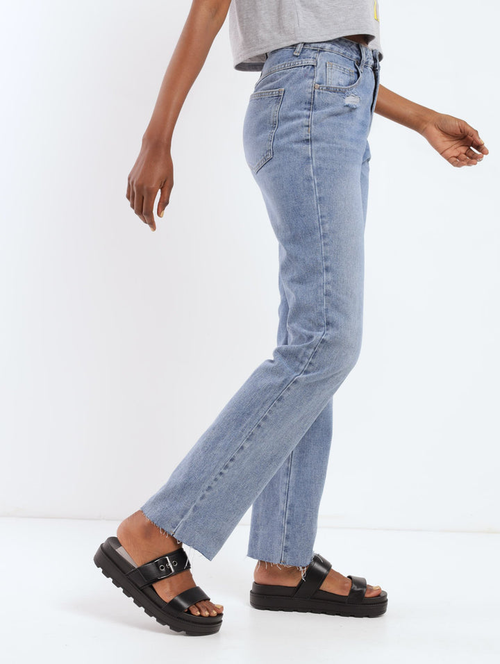 Ladies Stonewash Hi-Waist Straightleg Long Denim Jean