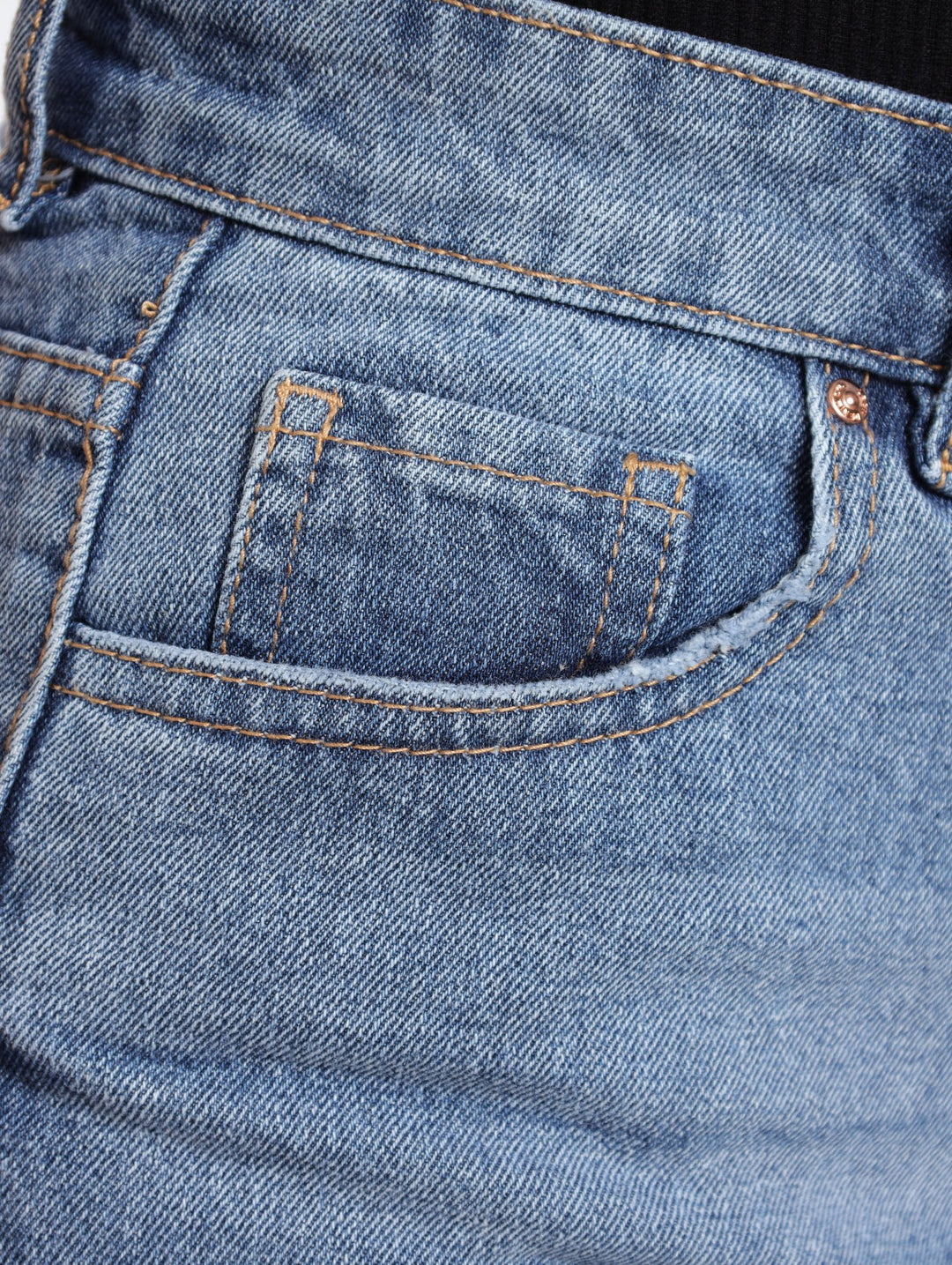 Ladies Heavy Abraised Hem Denim Mid Short - Stonewash