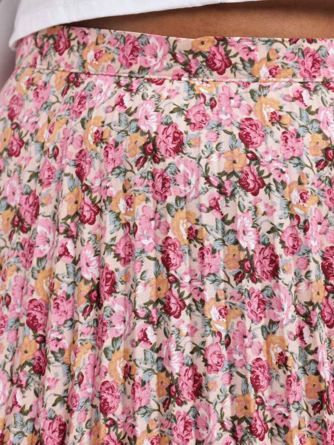 Ladies Ditsy Pleated Midi Skirt - Floral