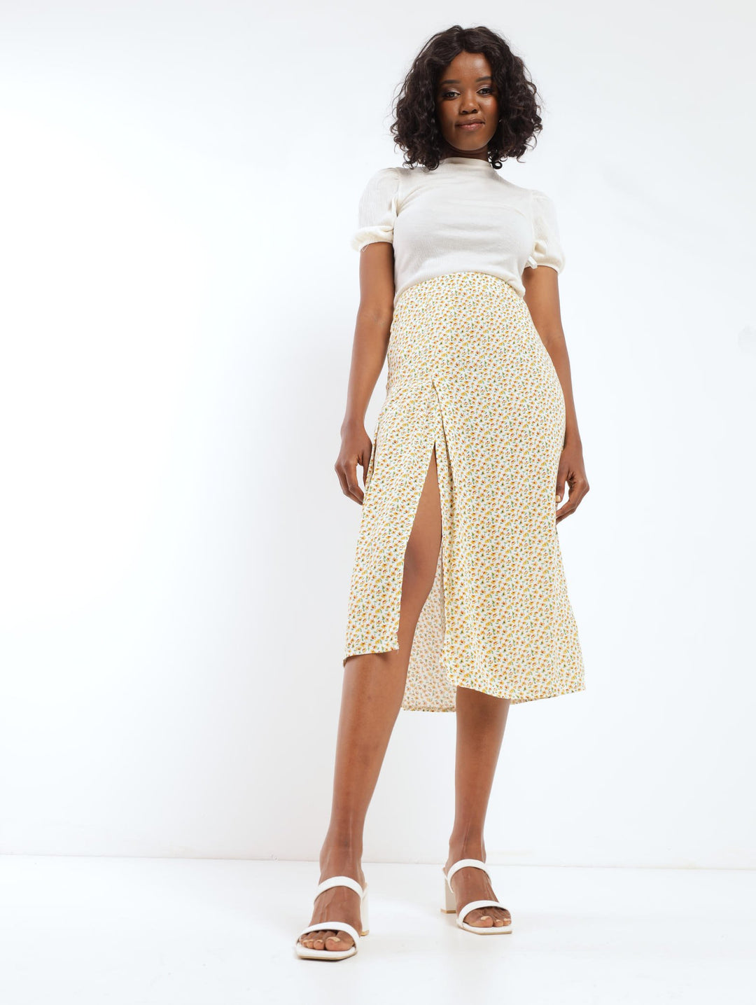 Ladies Pleated Front Maxi Skirt