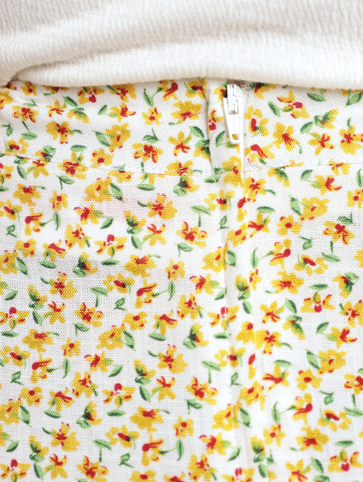 Ladies Pleated Front Maxi Skirt