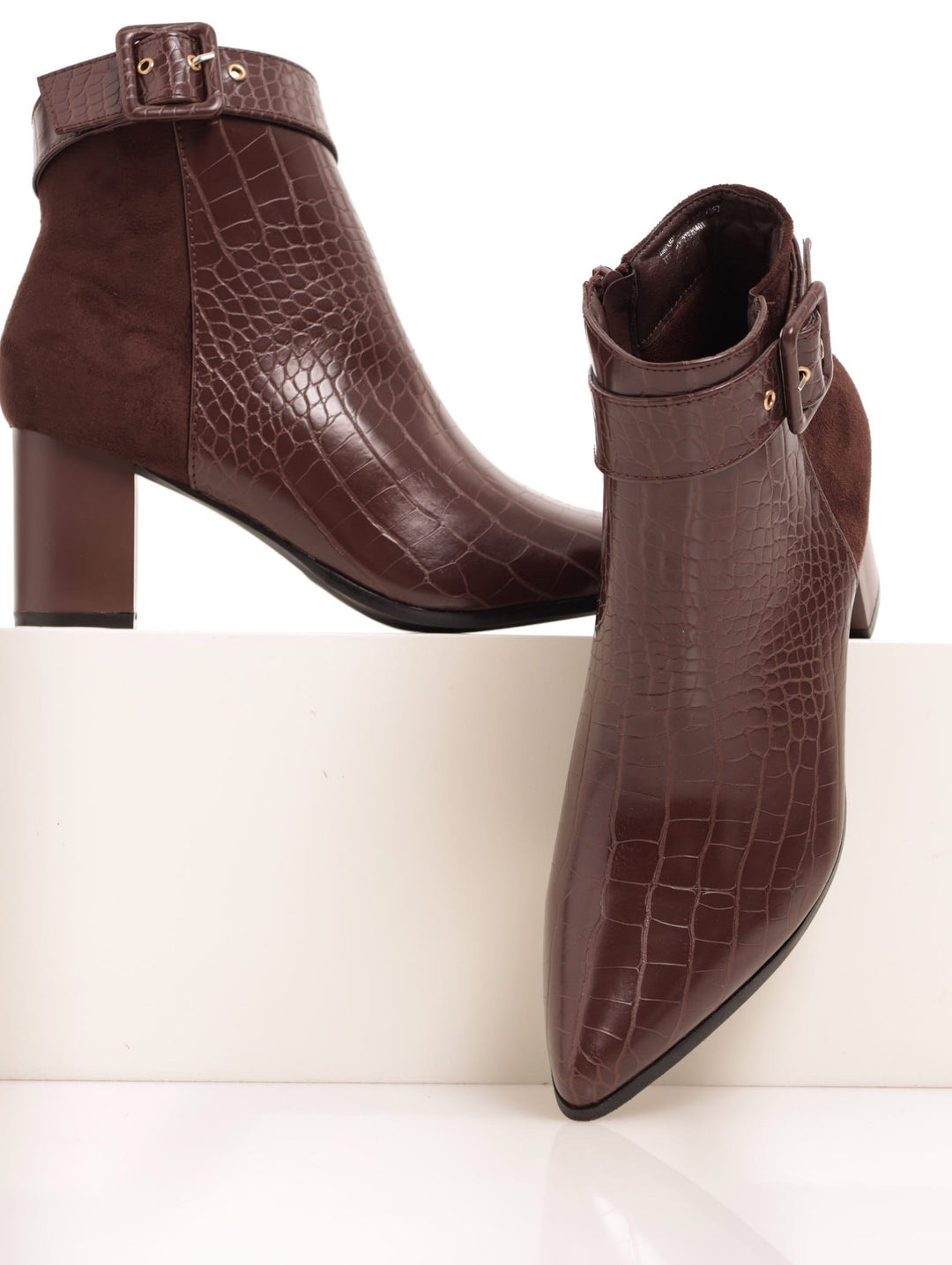 Ladies Big Buckle High Ankle Boot On Low Block Heel - Chocolate