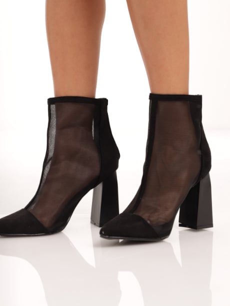 Ladies Mesh Pointy High Ankle Boot On High Block Heel - Black