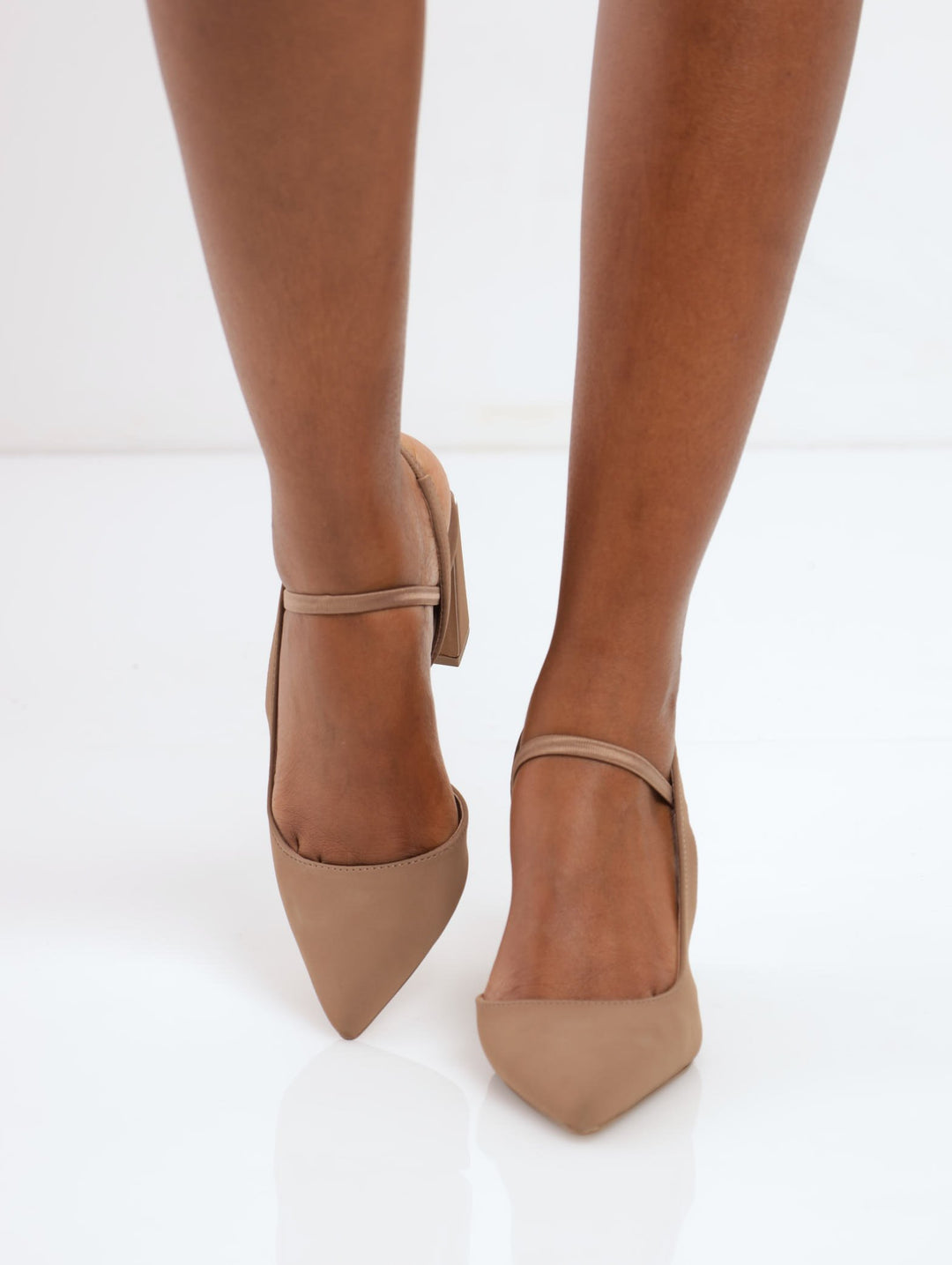 Ladies Yris Pointed Closed Toe Sling Back Block Heel - Light Brown