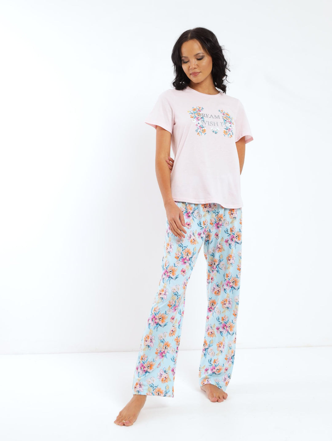 Ladies Ladies Dream It Wish It PJ Set – Edgars