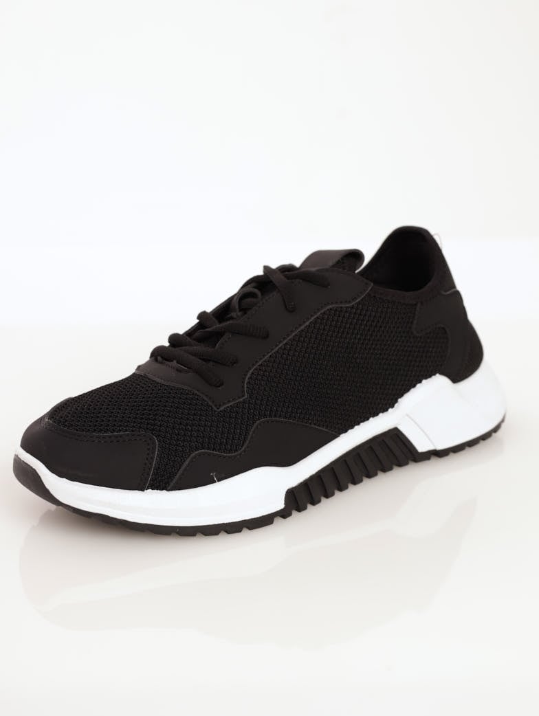 Men's Lace-Up Mesh Trainer Sneaker - Black