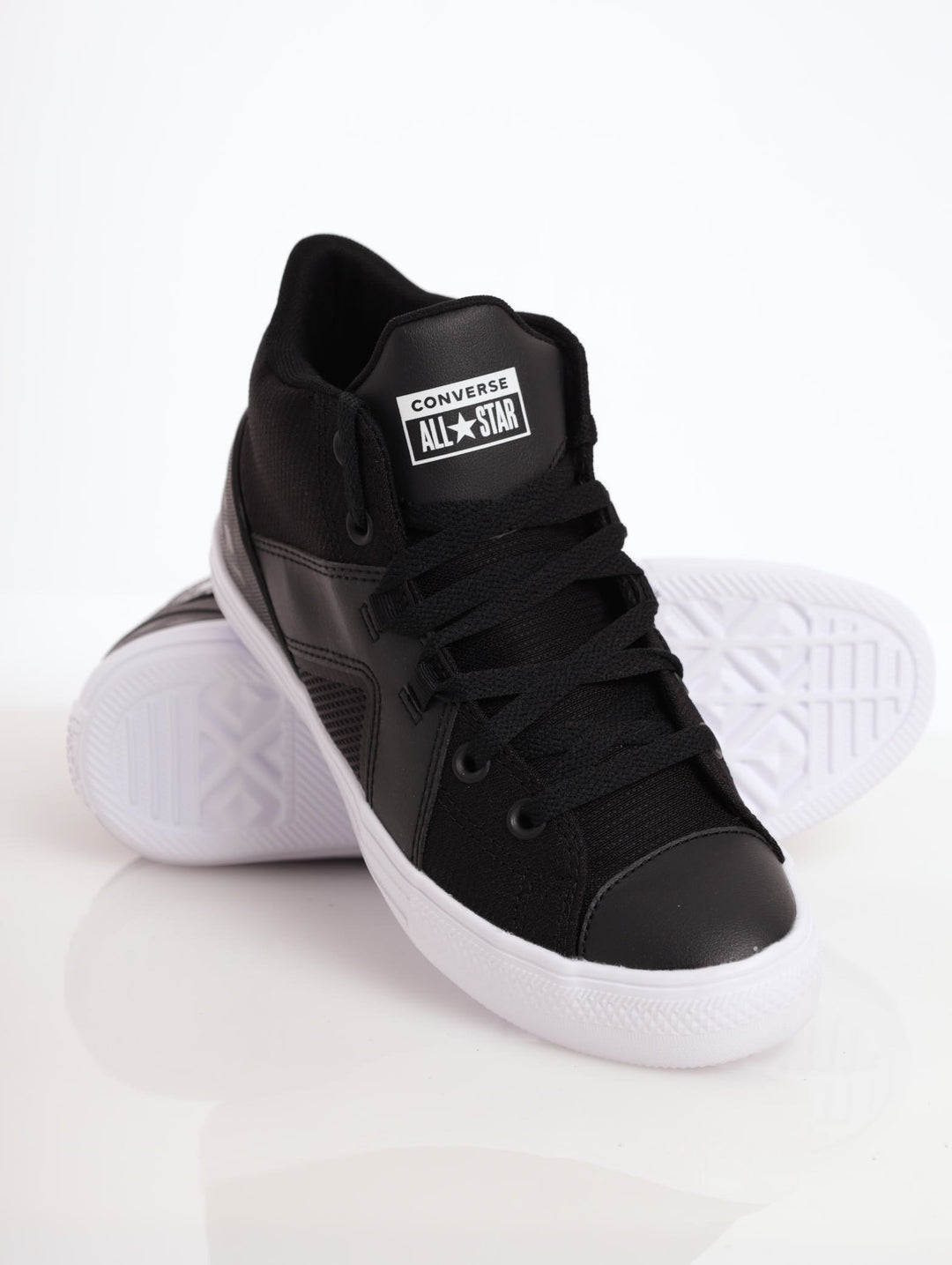 Men's Chuck Taylor All Star Flux Ultra Mid Sneaker - Black/White