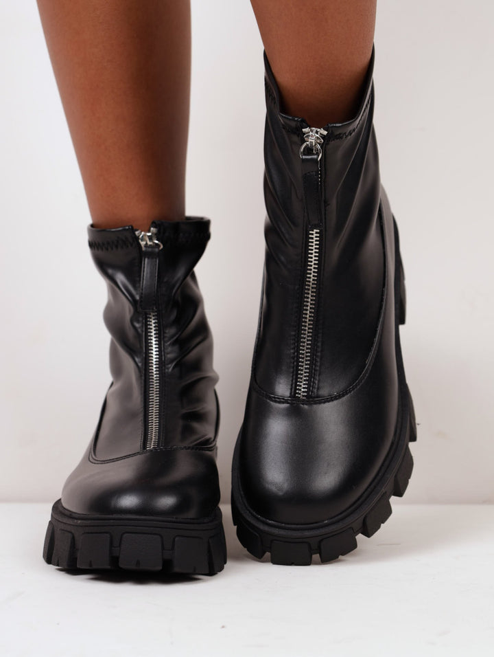 Ladies Zip Front Chunky Sole Boot - Black