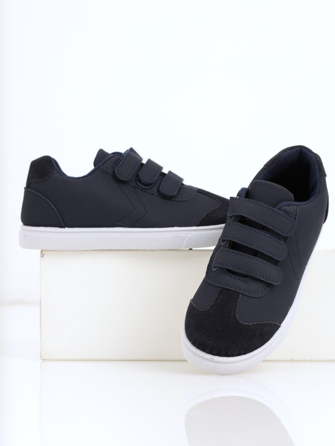 Boys Panel Sneaker - Navy