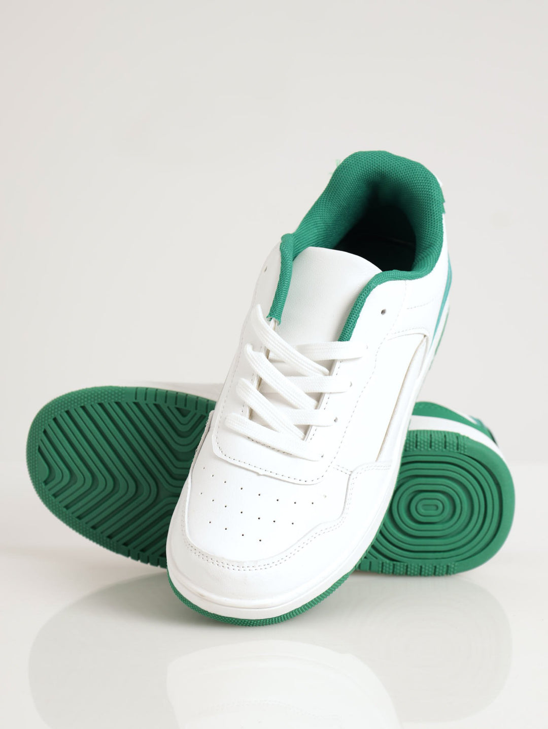 Ladies Contrast Colour Sneaker - Green