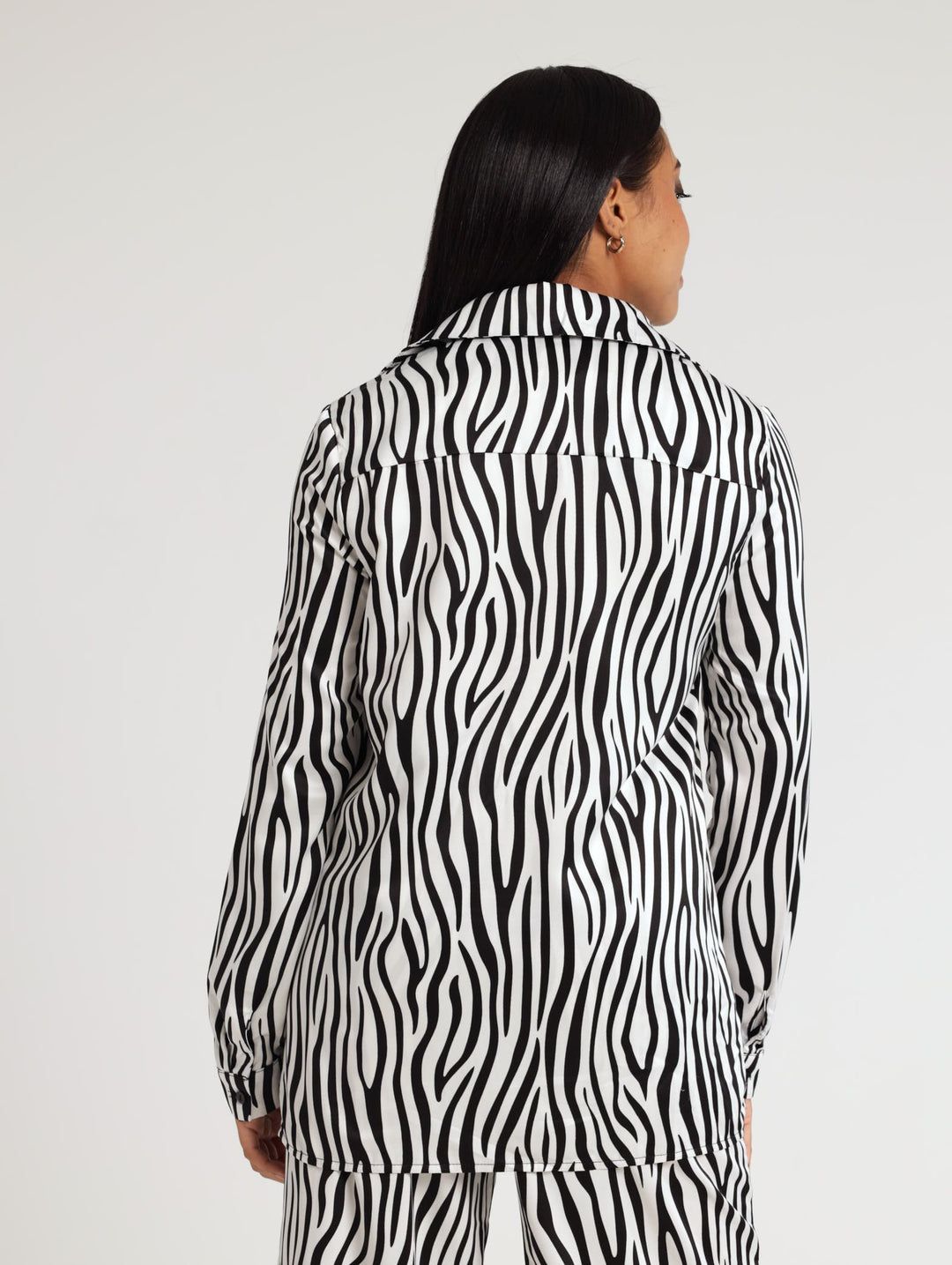 Ladies Long Sleeve Zebra Print Satin Shirt - Cream