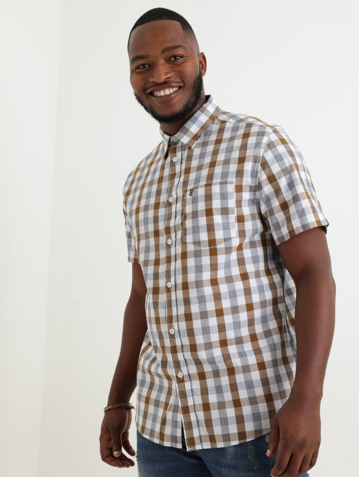Men's Short Sleeve Medium Check Shirt - Brown/White