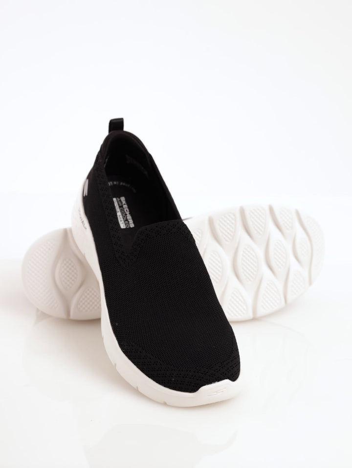 Ladies Go Walk Flex Shoe - Black/White
