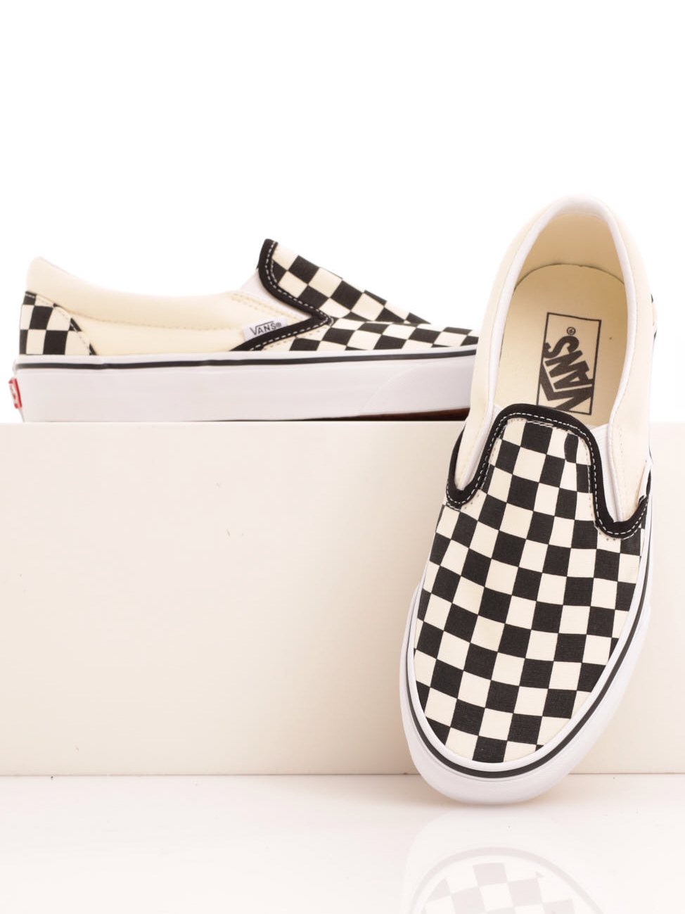 Men's Classic Slip-On Sneaker - Black/White