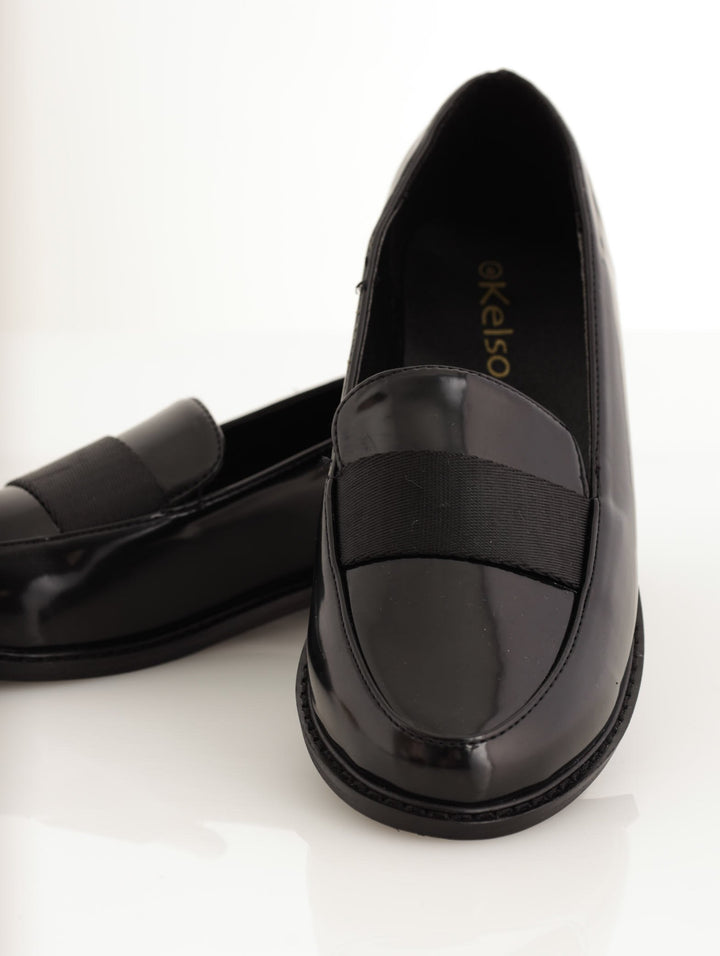 Ladies Plain Loafer With Petersham Strap Overlay - Black
